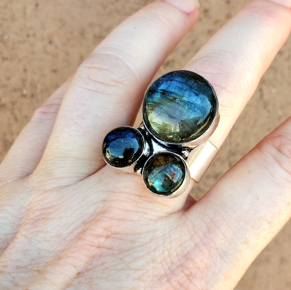 New Triple Labradorite 925 Silver Statement Ring. - Picture 10 of 15